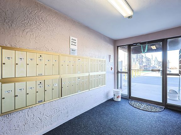 3rd image of 59 Highland Glen Dr APT 315