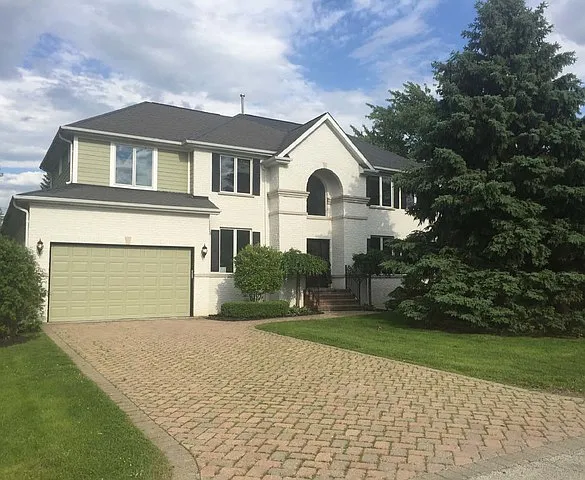 1793 Holly Ave photo 1