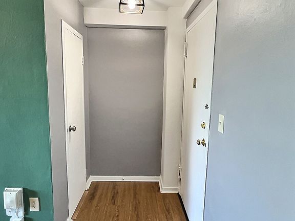 3rd image of 11720 Edgewater Dr APT 312