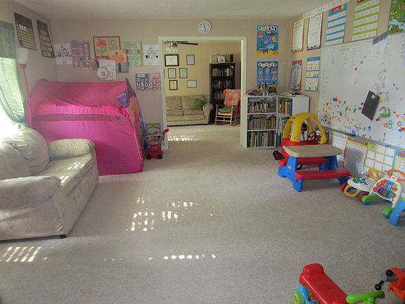 2nd image of 8915 Pine Shores Dr