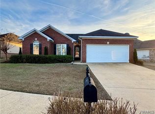 13919 Highland Pointe Dr, Northport, AL 35475