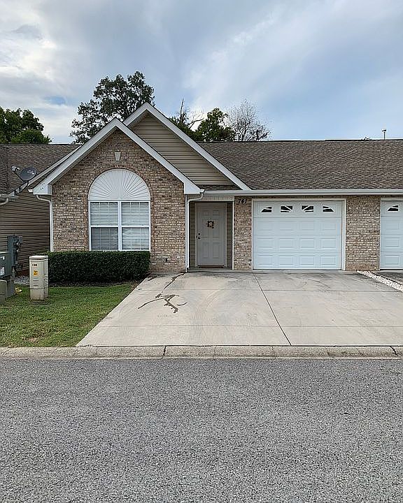1st image of 741 Graham Way