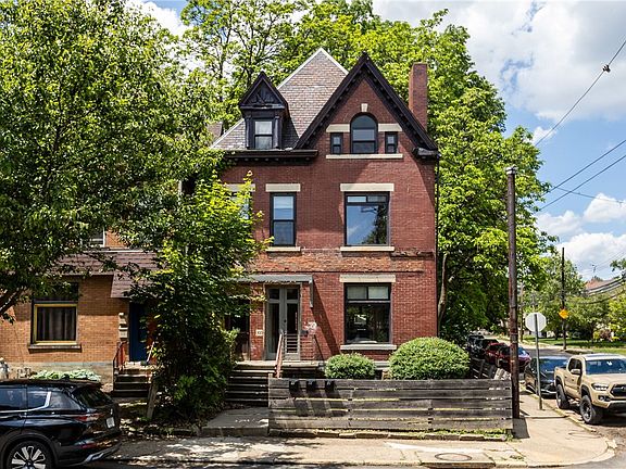 3rd image of 300 S Trenton Ave