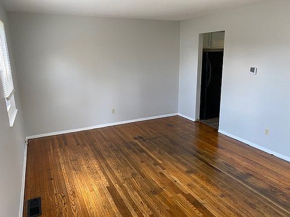 2nd image of 3056 Rotunda Ct N