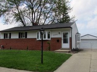 42649 Fortner Dr, Sterling Heights, MI 48313