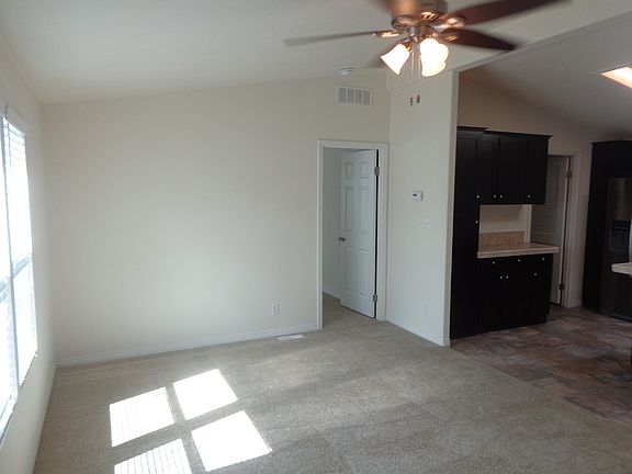 5th image of 2700 E Valley Pkwy Spc 83