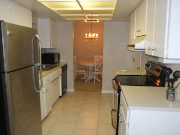 4th image of 1414 Carlisle Ct