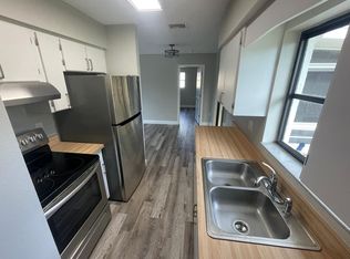 641 Southland Rd, Venice, FL 34293