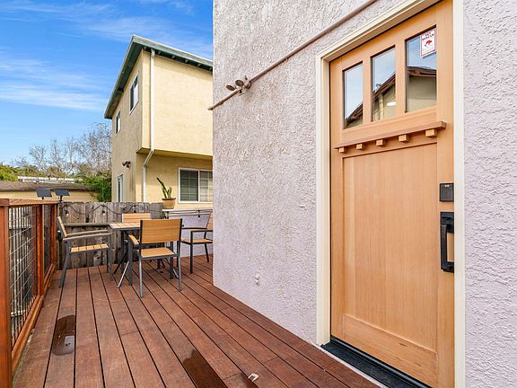 5th image of 931 Bancroft Way