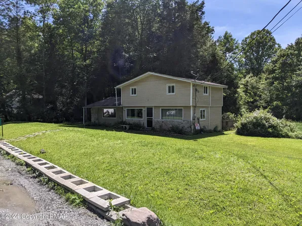 1121 Creek Ln, Saylorsburg, PA 18353
