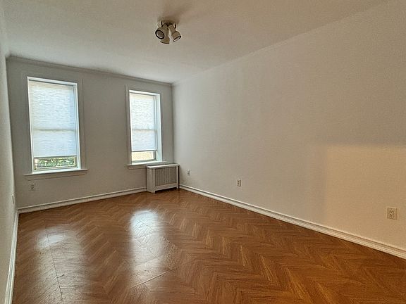 2nd image of 4141 43rd St APT A9