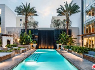 9000 W 3rd St #404, Los Angeles, CA 90048