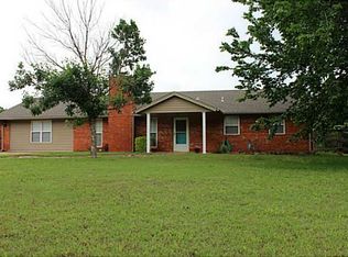 900998 S Oak Ridge Dr, Chandler, OK 74834