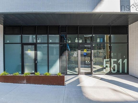 3rd image of 5511 Bilby St #606