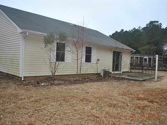 3rd image of 615 Crissy Dr