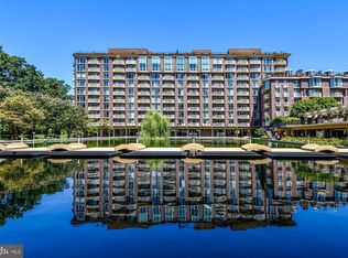 560 N St SW #N-613, Washington, DC 20024