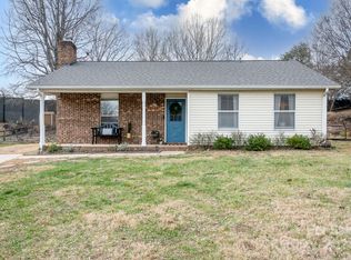 11441 Misty Valley Ct, Charlotte, NC 28226
