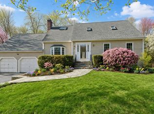 9 Heritage St, Shrewsbury, MA 01545