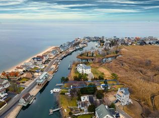 345 Old Dam Rd, Fairfield, CT 06824