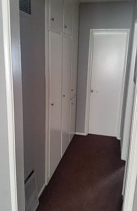 2nd image of 713 N Market St APT 7