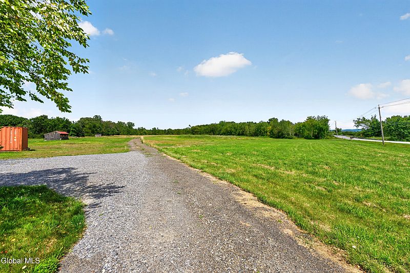 5th image of 1595 State Route 196