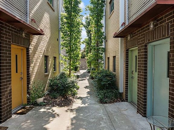 3rd image of 1225 4th Ave S APT 112