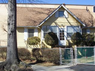 55-61 Abbotsford Ave, Newark, NJ 07106