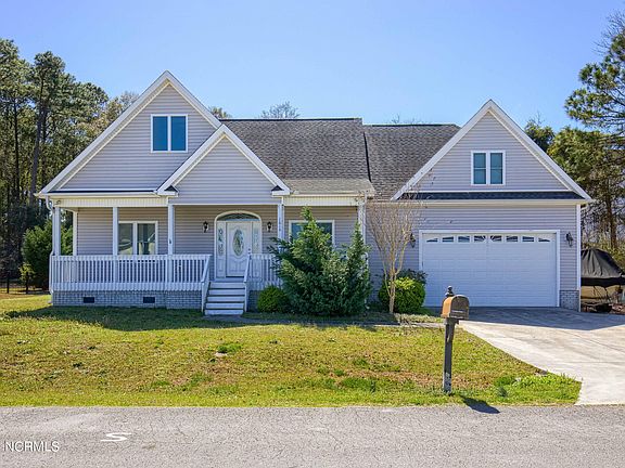 2nd image of 1016 Meridian Dr
