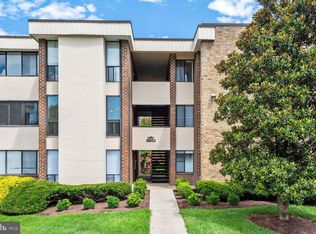 9903 Blundon Dr #6-201, Silver Spring, MD 20902
