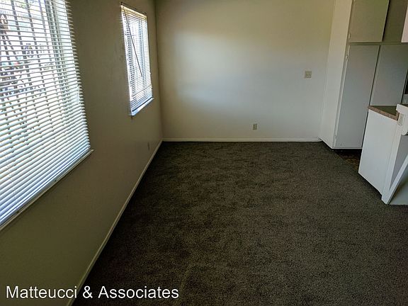 2nd image of 4426 La Cresta Way APT 2
