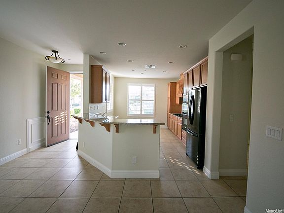 4th image of 2447 Rockbrook Ln