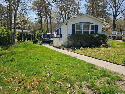 525-D24 Riverleigh Avenue, Riverhead, NY, 11901