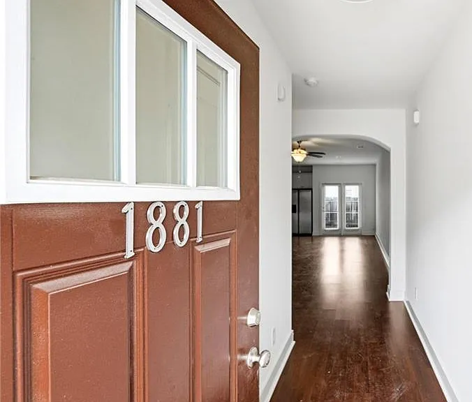 1881 Plainsboro Dr — Photo 3