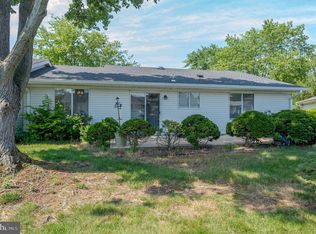 742 Pompton Rd, Monroe Township, NJ 08831