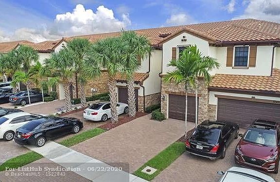 2nd image of 10462 Wellington Parc Dr