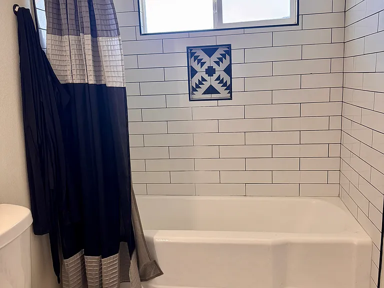 7433 Sage Ave — Photo 3