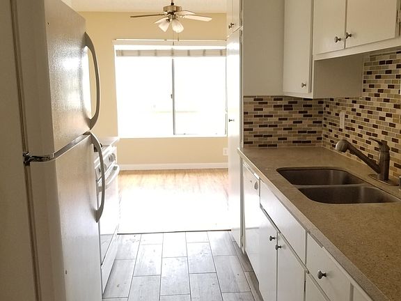 3rd image of 3711 Emerald St APT 17