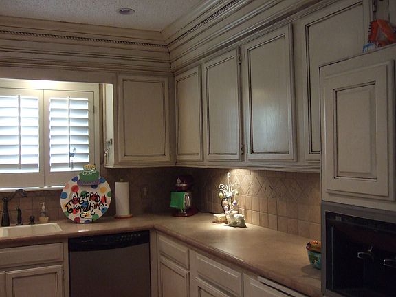 Updated kitchen and applicances