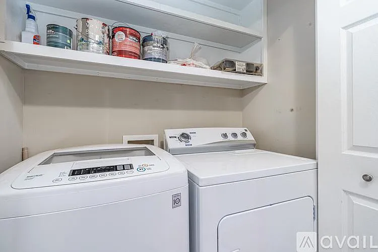 520 Summerlea Dr — Photo 23