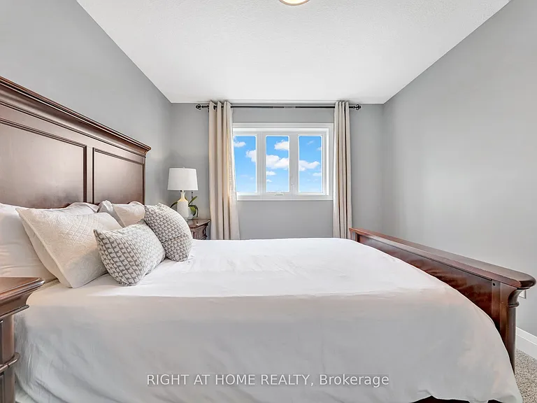 135 Stephenson Way — Photo 26