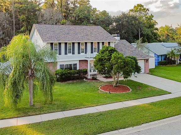 4th image of 3409 Bloomingdale Oaks Dr