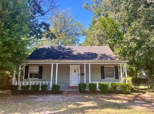1717 W Lucas Dr, Beaumont, TX 77706