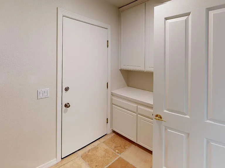 4655 Snapdragon Way — Photo 3