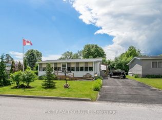 107 Eastview Blvd, Quinte West, ON K8N 4Z3