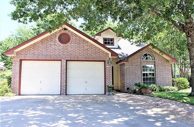 1st image of 1308 Laurel Glen Blvd