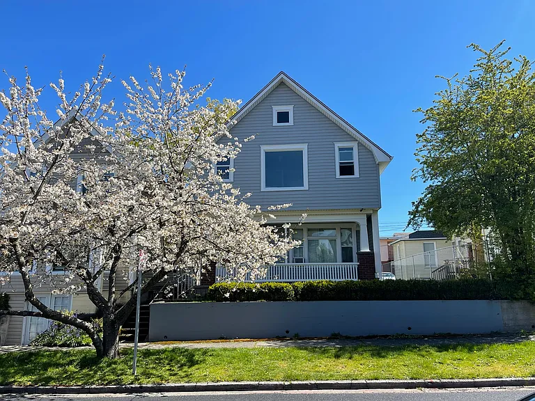617 N Oakes St #A — Photo 1
