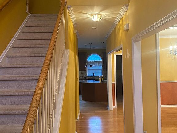 4th image of 1825 Merlot Dr