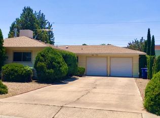 3916 Delamar Ave NE, Albuquerque, NM 87110
