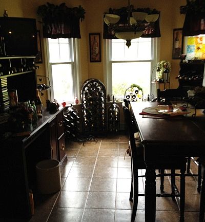 5th image of 712 Woodland Dr