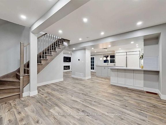 5th image of 5 Donnybrook Ln